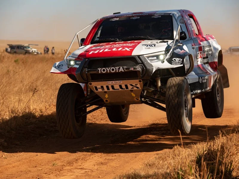 Toyota Hilux Revo 2021 Double Cab 2.4L White
