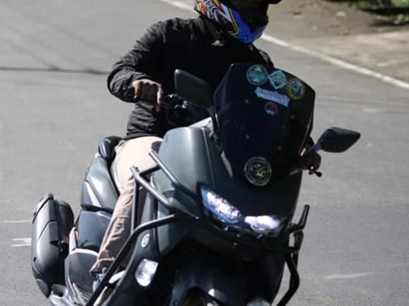 Yamaha NMAX 155 2022 Silver 31,000km