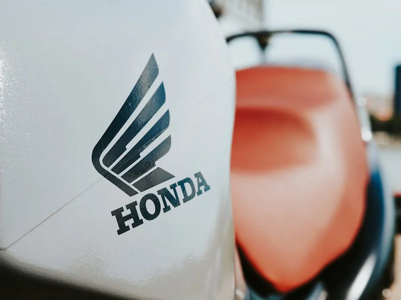 Honda PCX160 2024 Pearl White Monthly Rent