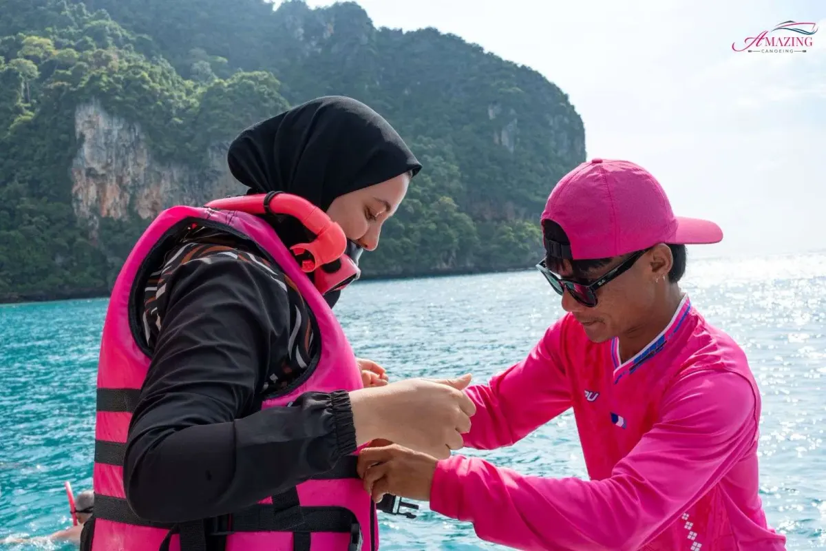 Amazing Canoeing - Royal Phuket Marina, services in Phuket